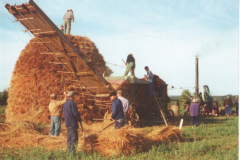 battage-ancienne-gerbiere